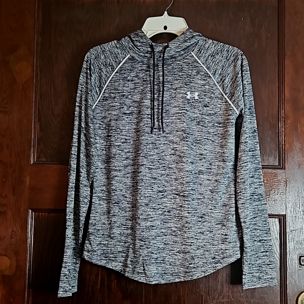 EUC Under Armour Velocity Woodmark Hoodie - Size XS